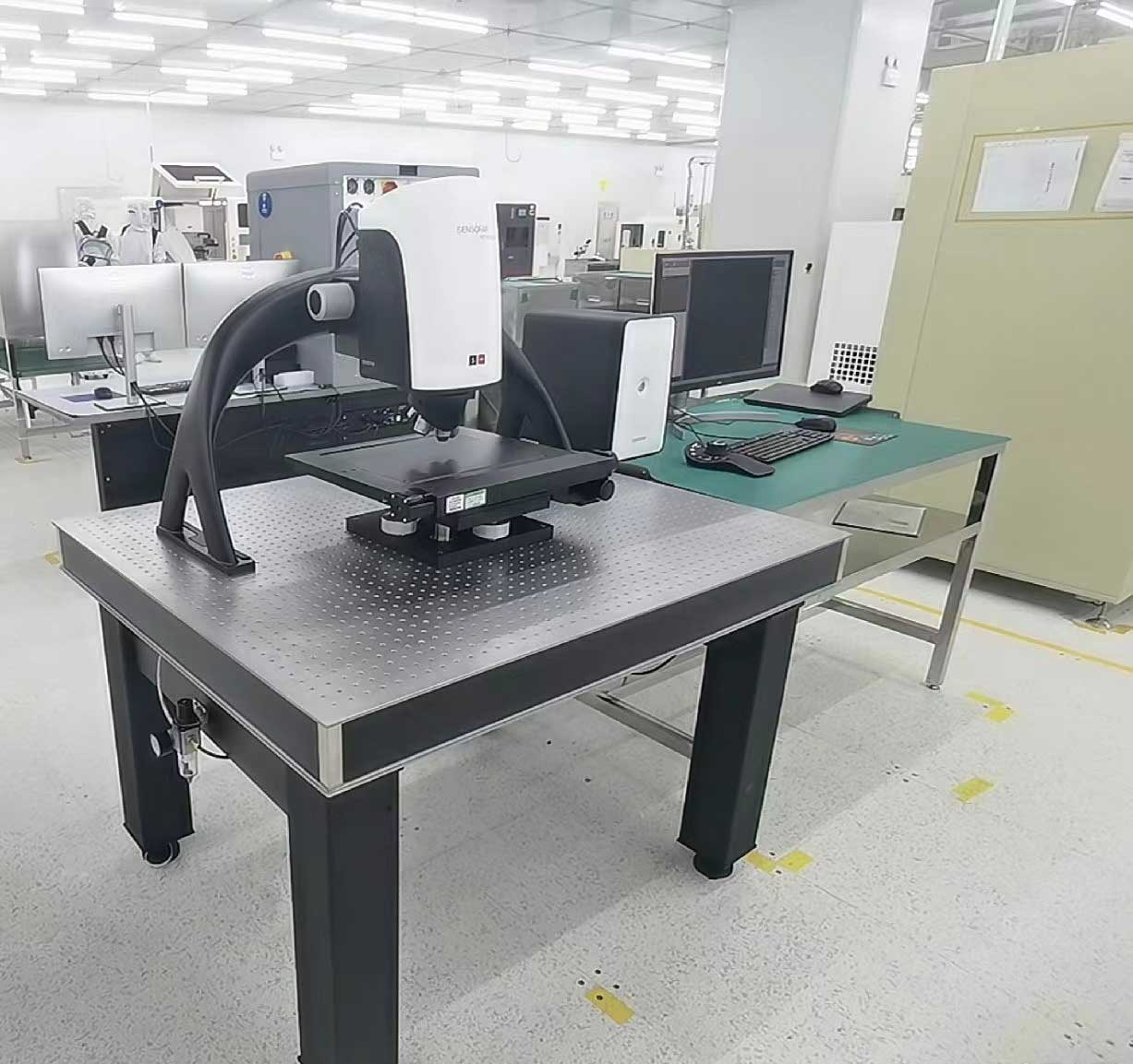 BK-DT低頻阻尼光學(xué)隔振平臺(tái)